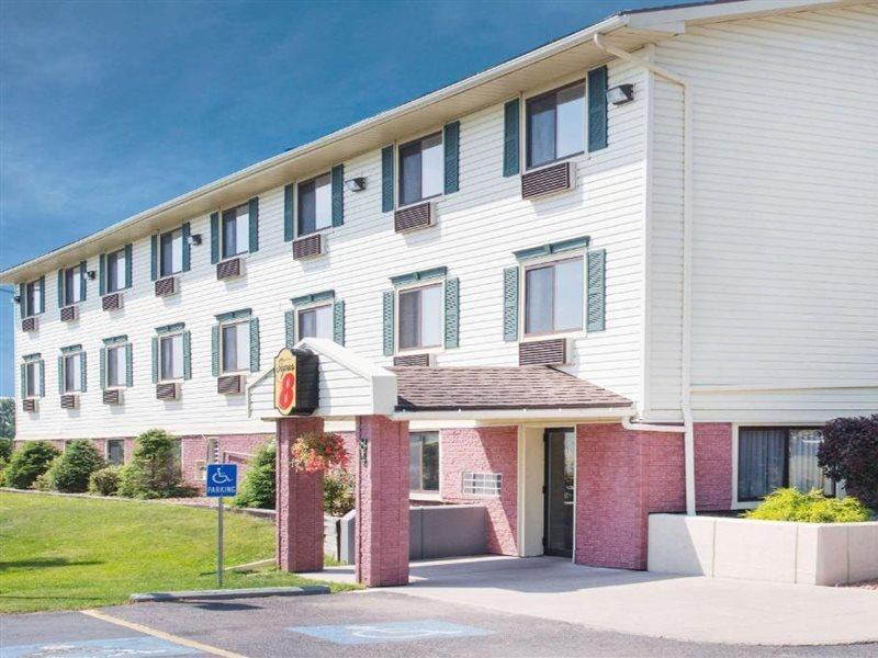 Motel Super 8 By Wyndham Massena Ny Exterior foto